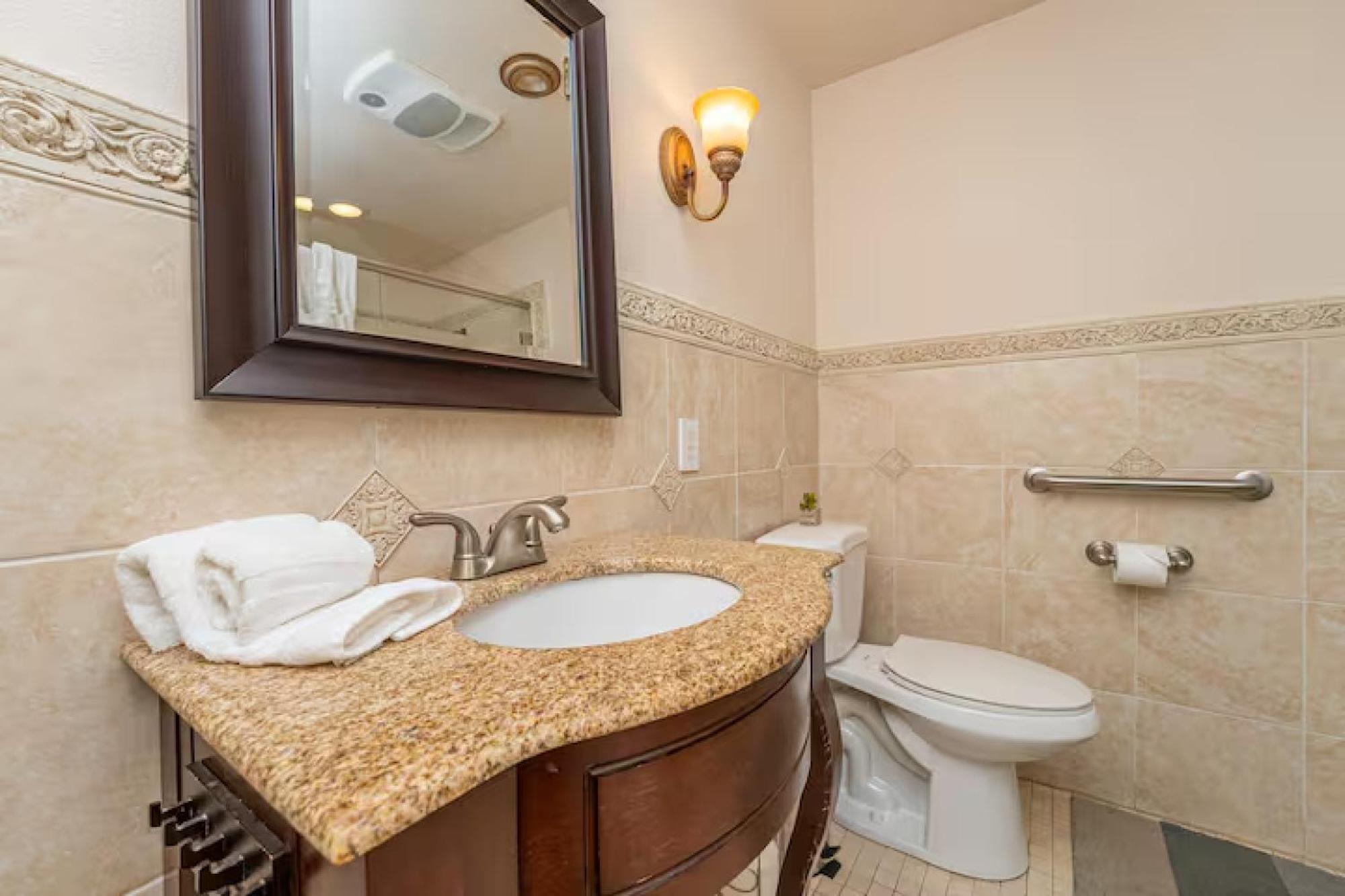 Mercer Island Boutique Stay Экстерьер фото