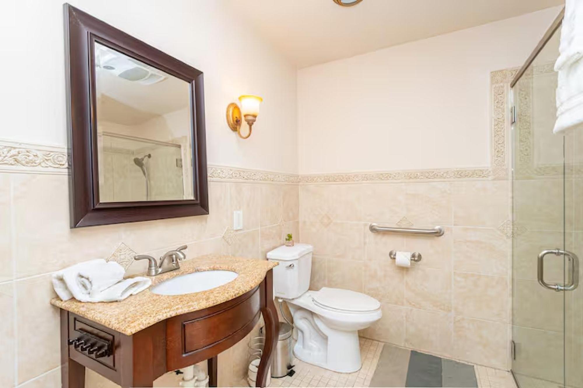 Mercer Island Boutique Stay Экстерьер фото